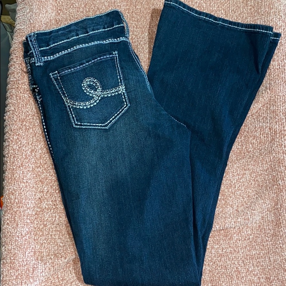 Seven7 Jeans